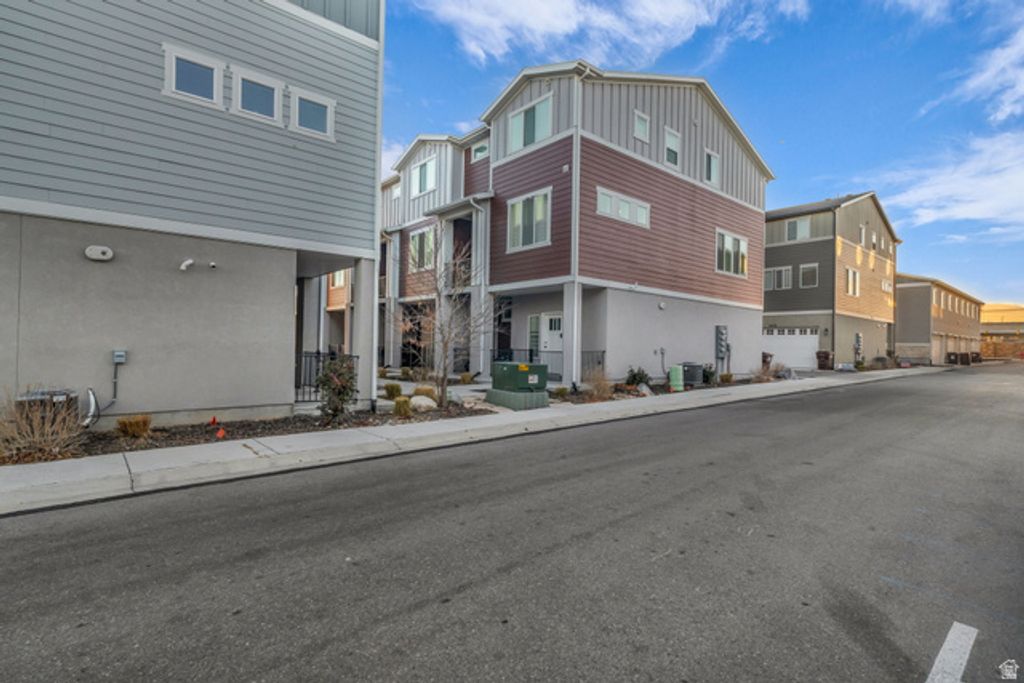 4715 W TALAVARA WAY #T-47, Kearns, UT 84118 — exterior
