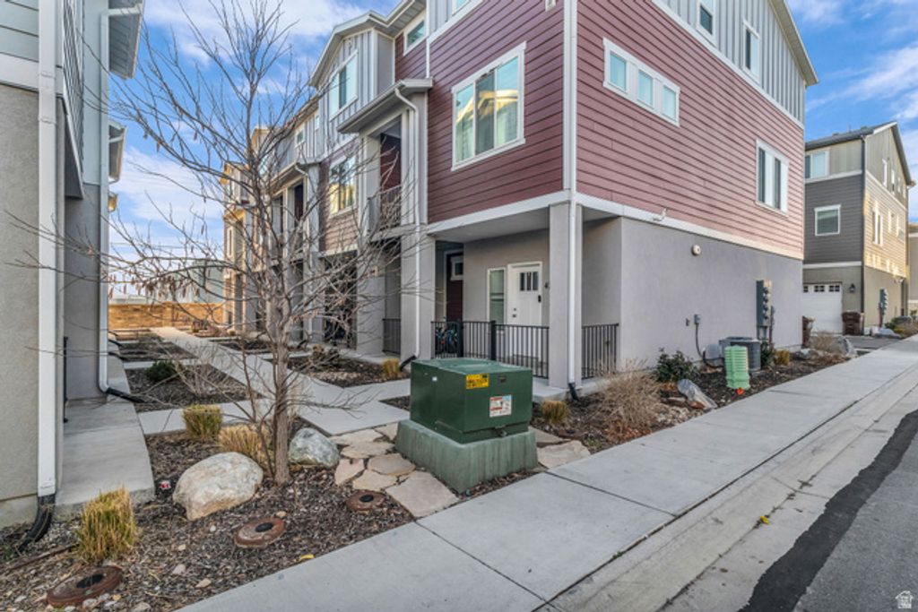 4715 W TALAVARA WAY #T-47, Kearns, UT 84118 — photo 3