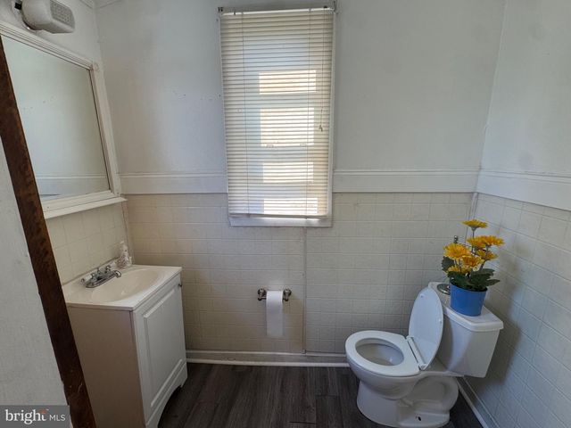 307 TAYLOR AVE, Upper Chichester, PA 19061
