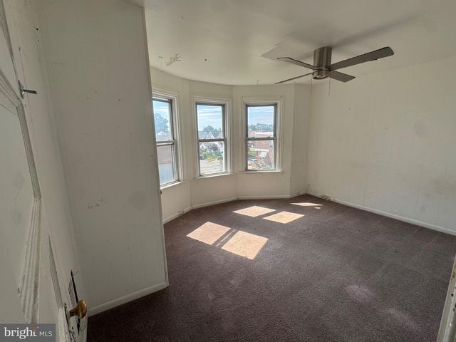 307 TAYLOR AVE, Upper Chichester, PA 19061