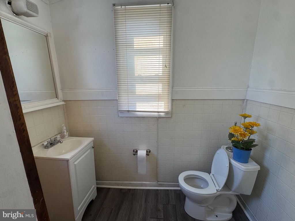 307 TAYLOR AVE, UPPER CHICHESTER, PA 19061 — photo 3