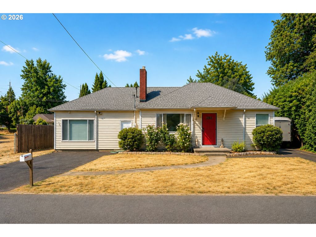 16523 Se CLINTON St, Portland, OR 97236