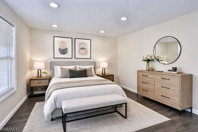 223 16Th Ave, Newark City, NJ 07103