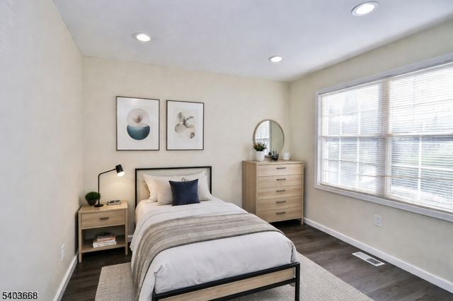 223 16Th Ave, Newark City, NJ 07103