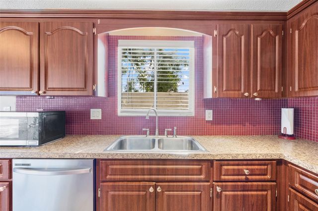 10815 VENICE CIRCLE, Tampa, FL 33635