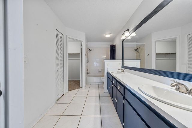 10815 VENICE CIRCLE, Tampa, FL 33635