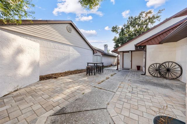 10815 VENICE CIRCLE, Tampa, FL 33635