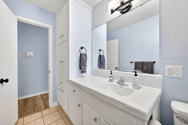 2217 Cimmaron Ave, Midland, TX 79705