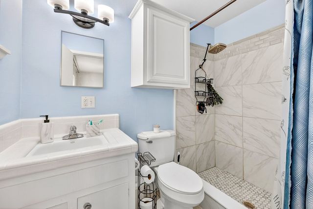 2217 Cimmaron Ave, Midland, TX 79705