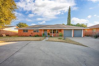 2217 Cimmaron Ave, Midland, TX 79705