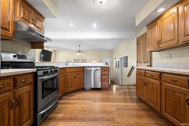 15009 Kelly Road, Mishawaka, IN 46544