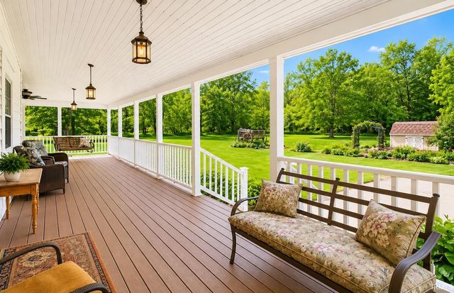 15009 Kelly Road, Mishawaka, IN 46544