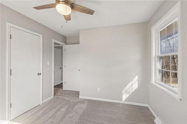 7539 Westridge Road, Raytown, MO 64138