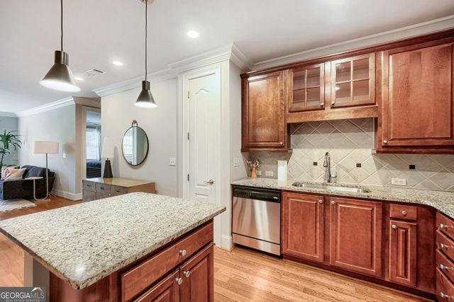 2300 Peachford Road 3209, Dunwoody, GA 30338