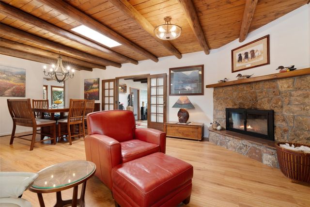 2504 Calle Delfino, Santa Fe, NM 87505