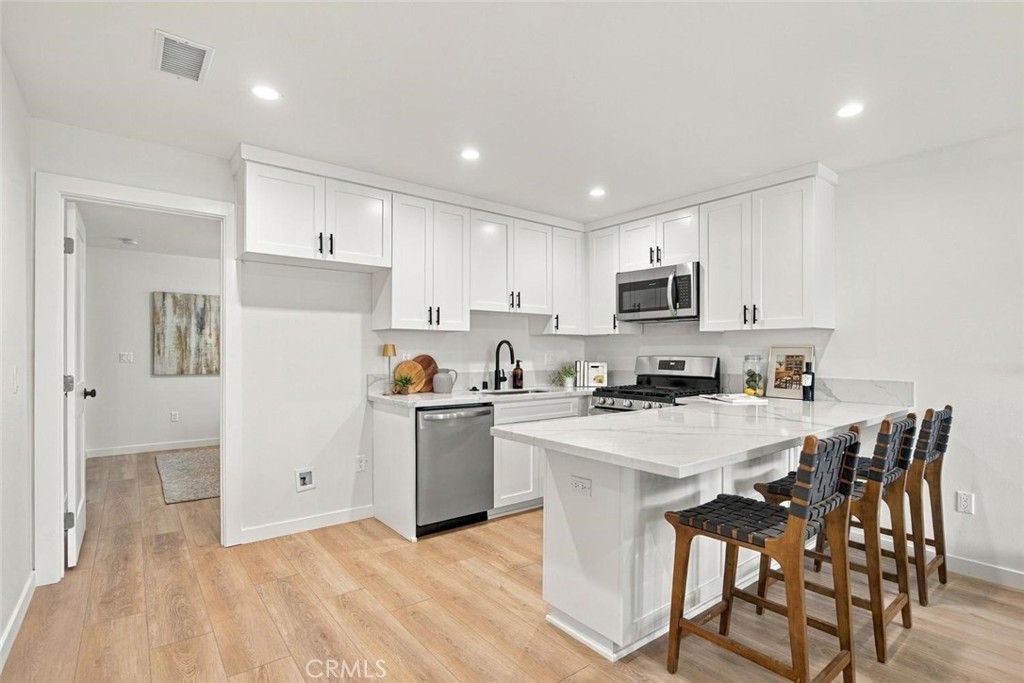 27908 Adon Avenue, Canyon Country, CA 91387 — photo 5