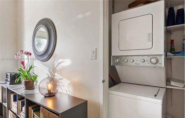 4925 Collins Ave 2H, Miami Beach, FL 33140