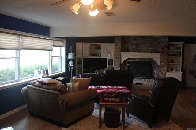 9 Circle Drive, Prattsville, AR 72129