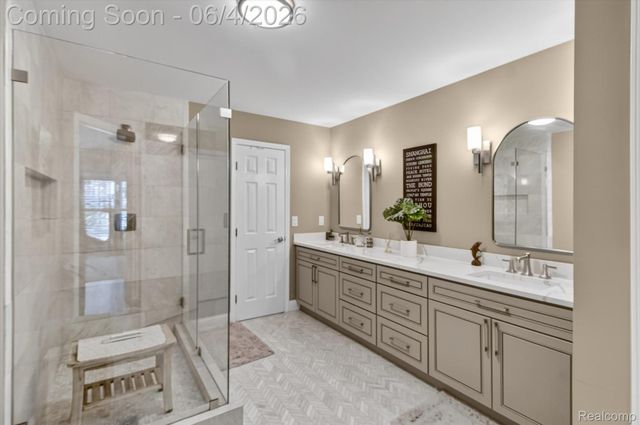 39852 Glenview Court, Northville Township, MI 48168