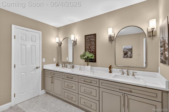39852 Glenview Court, Northville Township, MI 48168