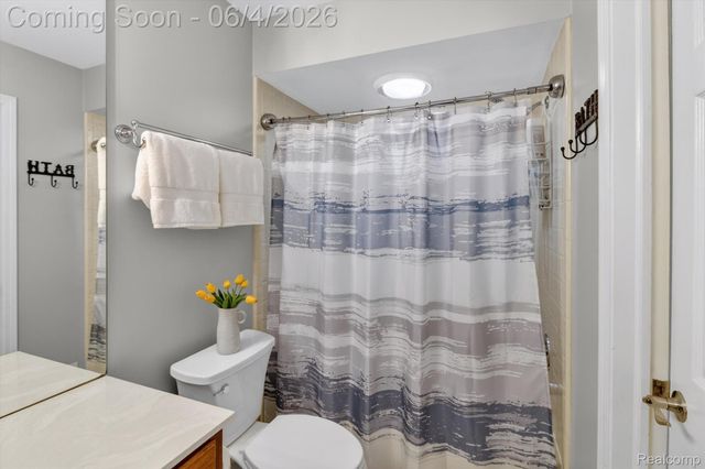 39852 Glenview Court, Northville Township, MI 48168