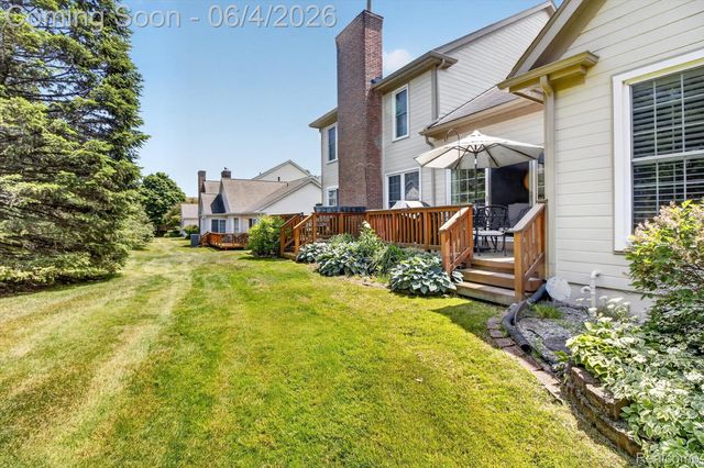 39852 Glenview Court, Northville Township, MI 48168