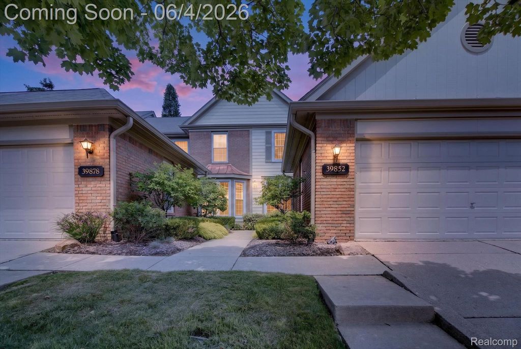 39852 Glenview Court, Northville Township, MI 48168