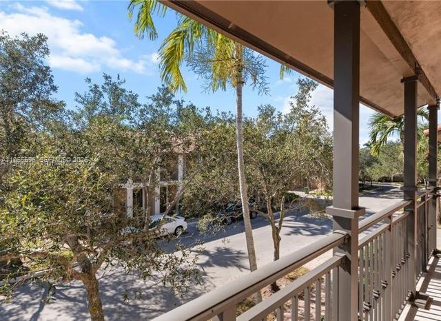 14602 SW 11th St 14602, Pembroke Pines, FL 33027