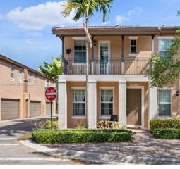 14602 SW 11th St 14602, Pembroke Pines, FL 33027