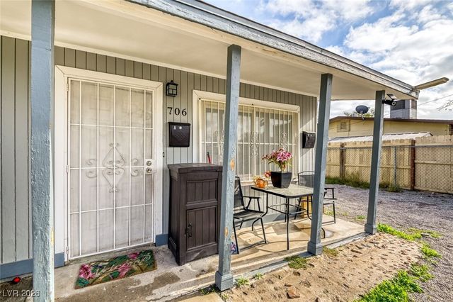 706 Dike Lane, Las Vegas, NV 89106