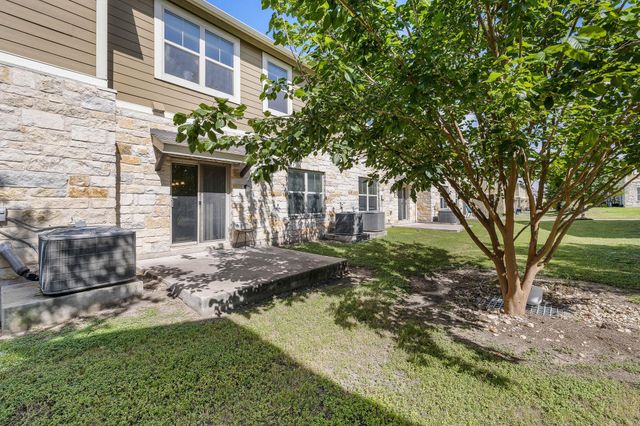 1620 Bryant DR 303, Round Rock, TX 78664