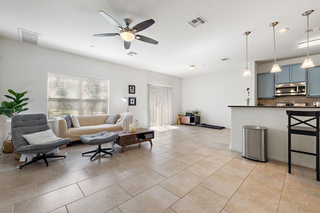 1620 Bryant DR 303, Round Rock, TX 78664