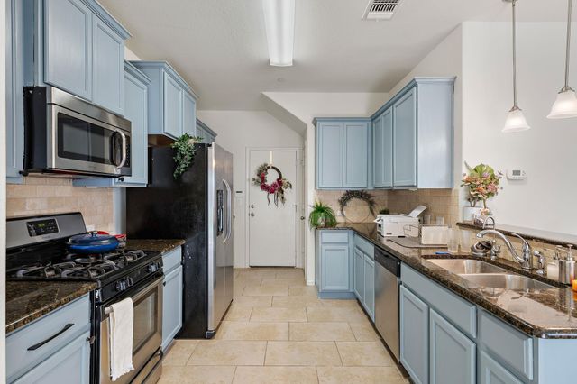 1620 Bryant DR 303, Round Rock, TX 78664