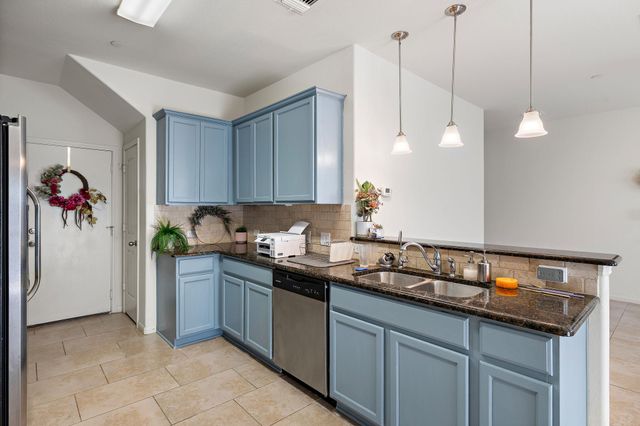 1620 Bryant DR 303, Round Rock, TX 78664