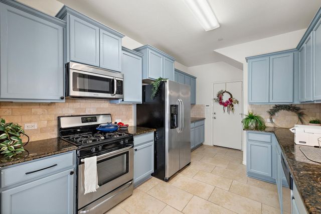 1620 Bryant DR 303, Round Rock, TX 78664