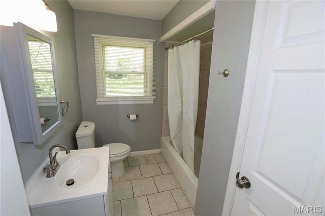 6616 Dunwold Drive, St Louis, MO 63134