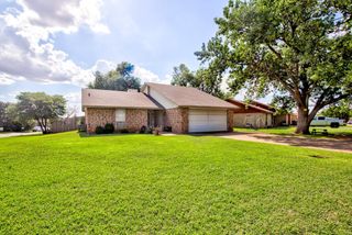 1164 Hillside Drive, Enid, OK 73701