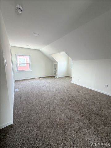 100 Calvin Court South, Tonawanda, NY 14150