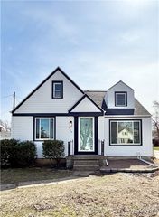 100 Calvin Court South, Tonawanda, NY 14150