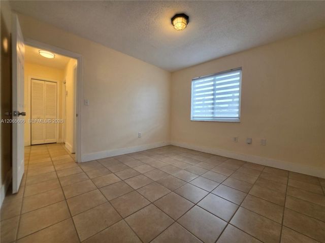 5290 NW 2nd Terrace 1, Miami, FL 33126