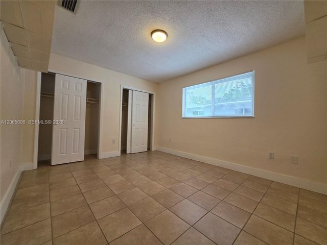 5290 NW 2nd Terrace 1, Miami, FL 33126
