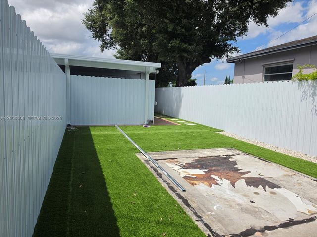 5290 NW 2nd Terrace 1, Miami, FL 33126