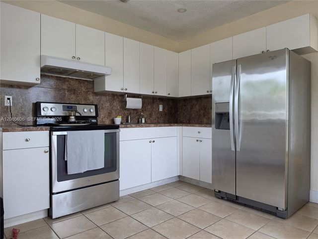 5290 NW 2nd Terrace 1, Miami, FL 33126