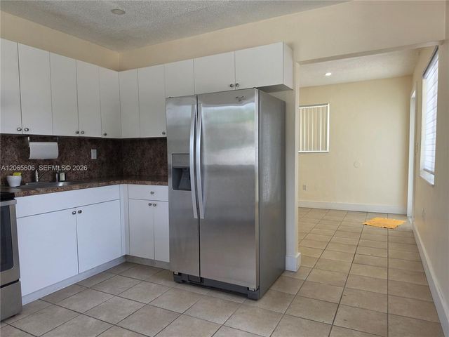 5290 NW 2nd Terrace 1, Miami, FL 33126