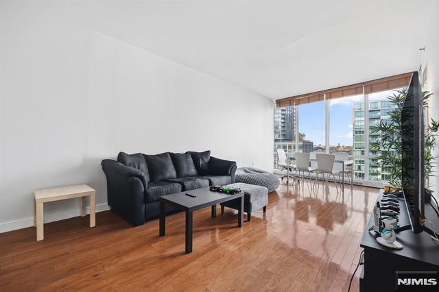 20 Newport Parkway 2311, Jersey City, NJ 07310