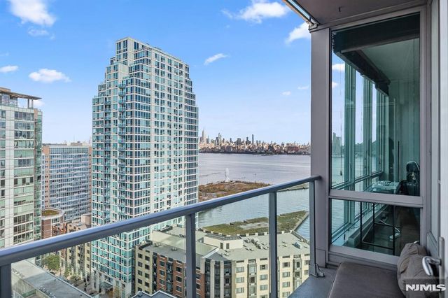 20 Newport Parkway 2311, Jersey City, NJ 07310