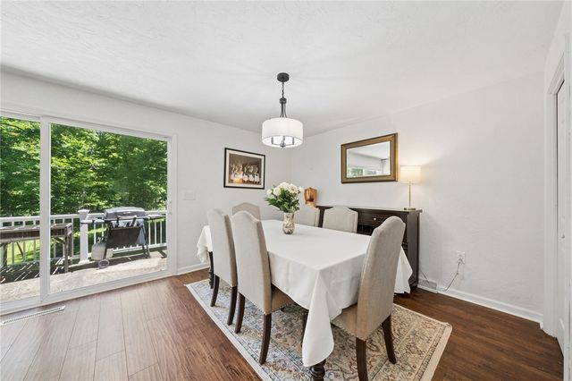 1000 WEIR DR, Rostraver, PA 15012