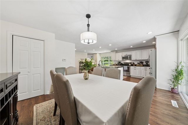 1000 WEIR DR, Rostraver, PA 15012