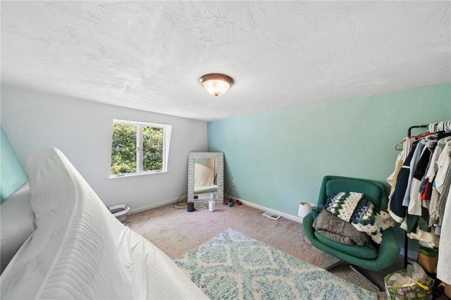 1000 WEIR DR, Rostraver, PA 15012