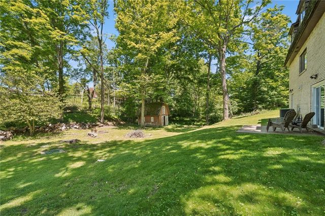 1000 WEIR DR, Rostraver, PA 15012